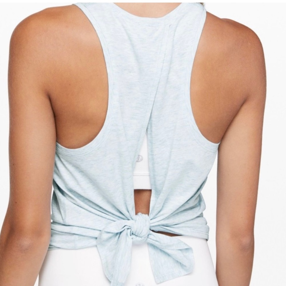 Lululemon sport top